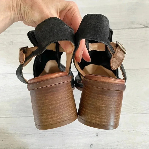 Miz Mooz Leather Wide Width Heeled Sandals - Palomina Sz 42 Wide Black - Picture 9 of 9